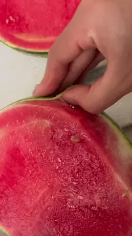 梦中情瓜为何买不到？薄皮西瓜正被物流和市场淘汰