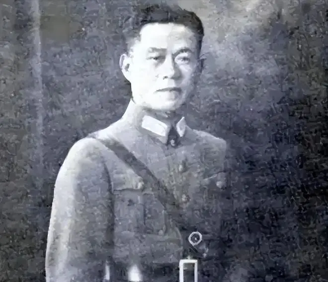 1978年，邱清泉之子邱国渭，以蚂蚁搬家方式将全家送往美国