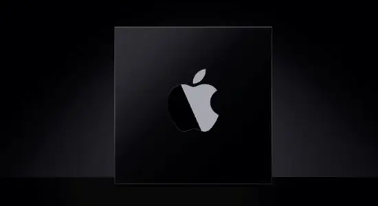 苹果考虑英特尔代工部分iPhone芯片！2028年或落地
