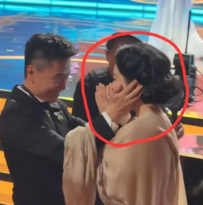 原来他们是夫妻，名气不大竟是杨紫闺蜜，嫁了个导演丈夫相差20岁