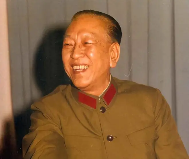 耿飚探望徐向前，徐向前：听说你把杨得志和罗瑞卿都弄到沟里了？