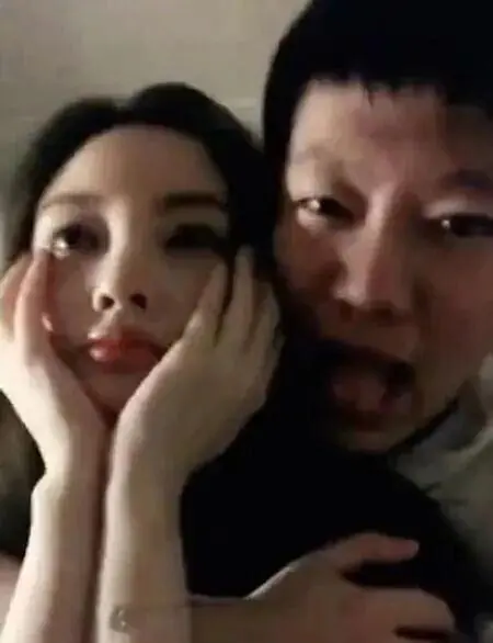 田曦薇被中老年暴发户追捧！李小璐慌了！
