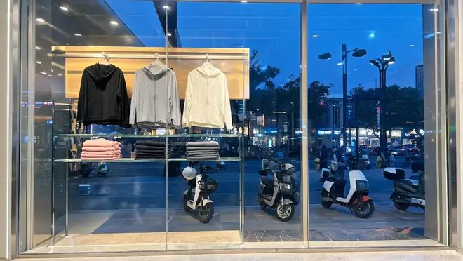县城瑜伽裤们还能撑起Lululemon多久的增长？