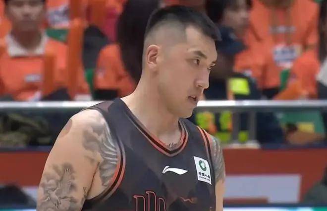 重磅！山东敲定外教+锋线强援，本土状元后卫王岚嵚成最大悬念！