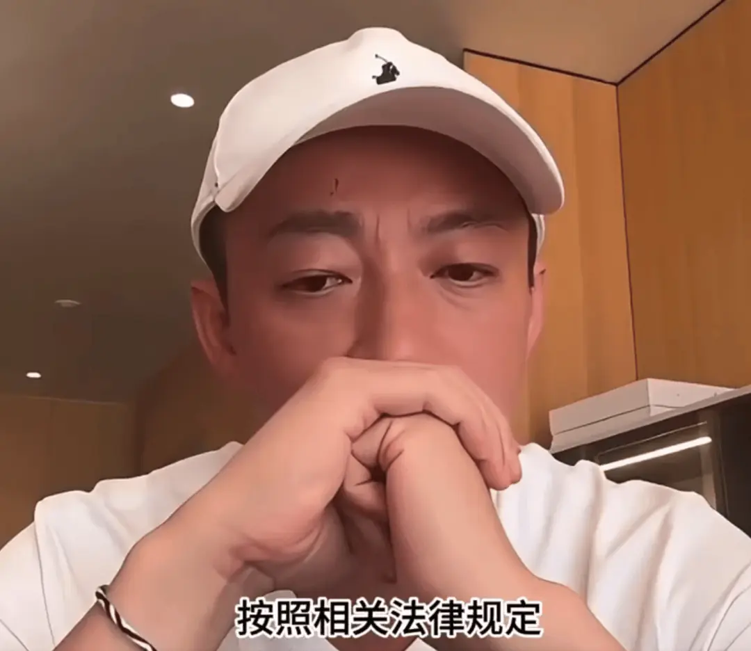 汪小菲解答儿女为何不在北京读书：不想改变他们的生活状态