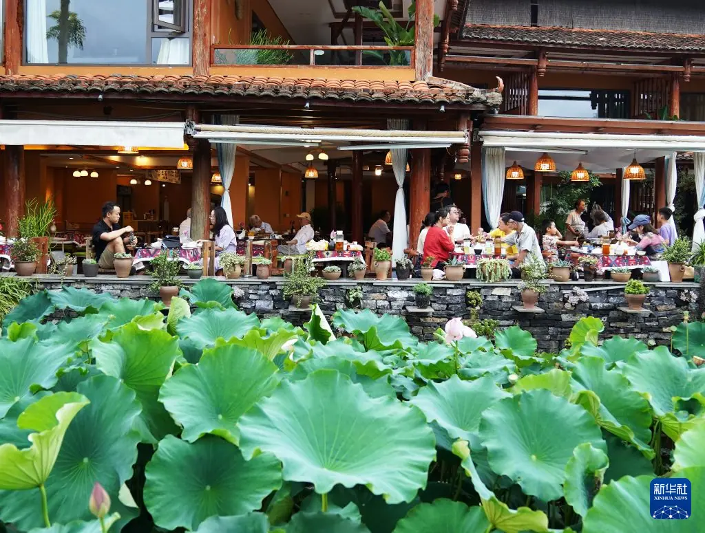 云南丘北：农文旅融合点燃“夏日经济”