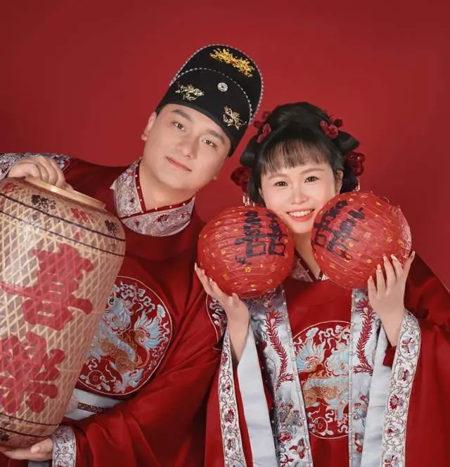 云南美女黄娇娇去世，年仅27岁，结婚不到半年，经常性腹痛不重视