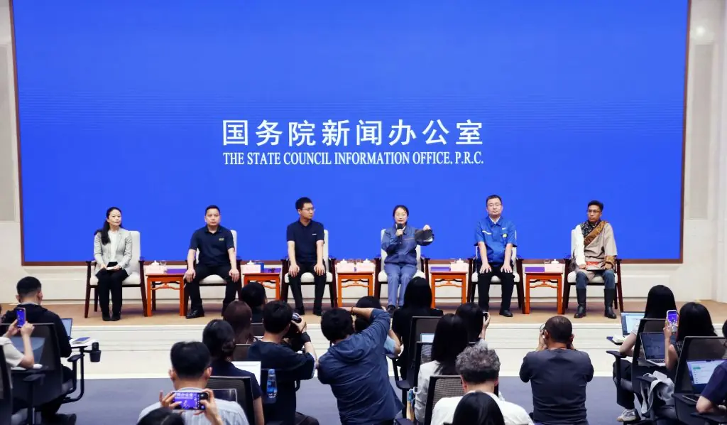 勇担时代重任，工信奋斗者筑梦新型工业化