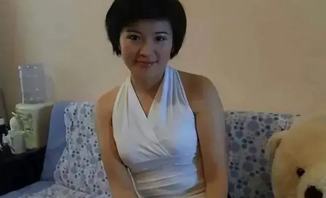 身陷死囚绝境，蒋艳萍借狱中生子换来死缓判决，彻底翻盘改变命运，时隔多年孩子已然长大