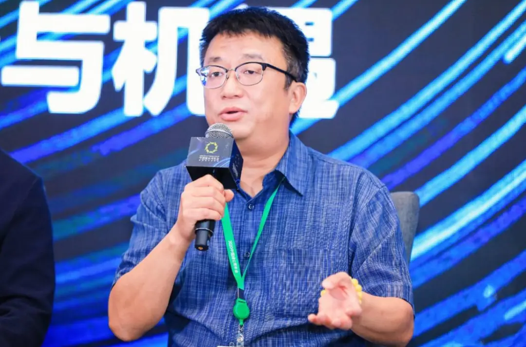 前京东集团副总裁、瑞幸咖啡CTO何刚再创业，杀入家庭陪伴机器人赛道