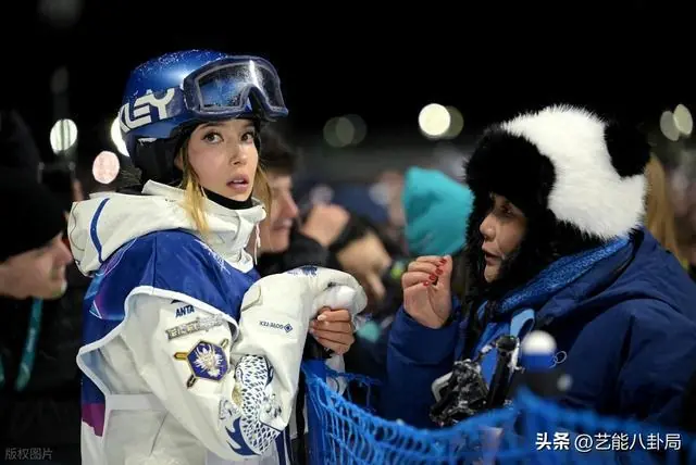 难怪谷爱凌招不到助理，身边只有妈妈！没人能跟着母女俩熬过一周