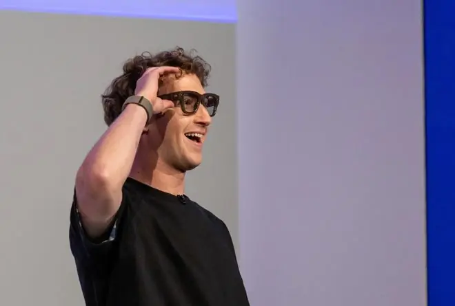 Meta出新招：若智能眼镜隐私指示灯被人为破坏，就自动关闭摄像头