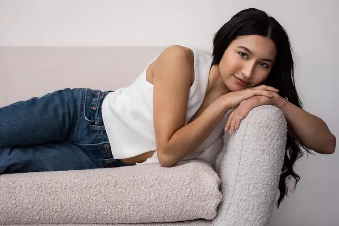 “Elle”女主背叛闺蜜！48小时暗恋爆发，三角恋翻车