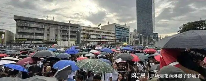 被中方制裁的特奥多罗，用一封密令，把菲驻华武官全部召回