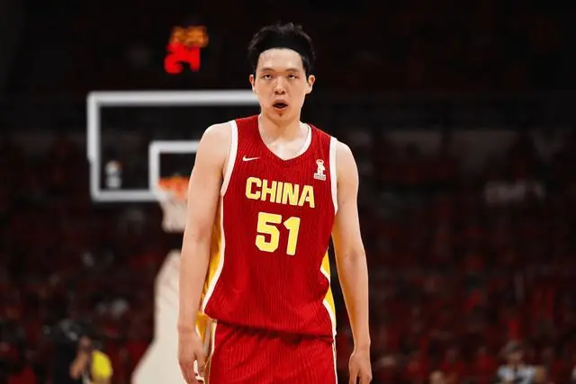 破案了！中国男篮惨败19分原因已找到，真不怪杨瀚森，他才是主因