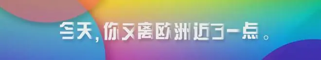 飞机窗户突然掉了，乘客半个身子飞出机舱：廉航靠窗体验太惊悚