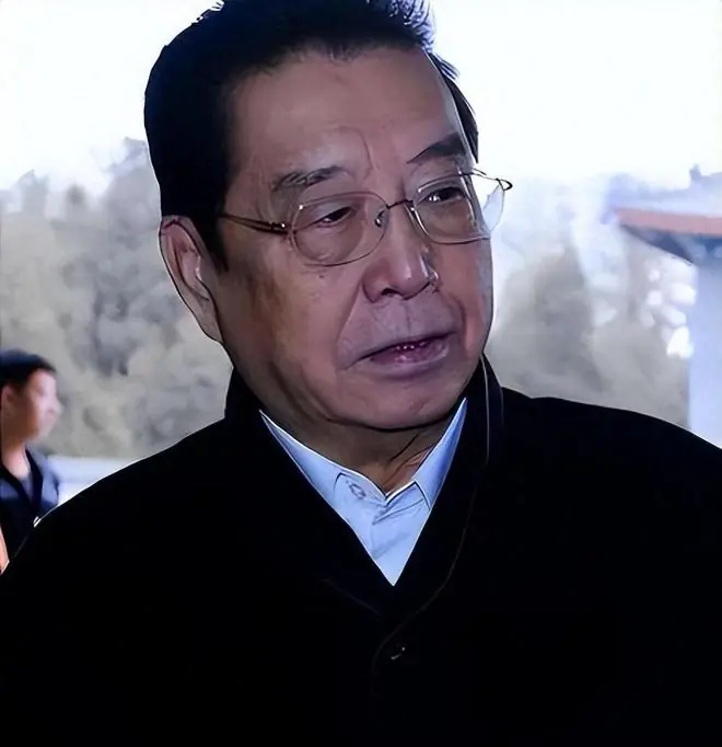 梦鸽李天一赴美不归？看到85岁李双江“现状”，原来杨洪基没说谎