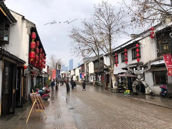 中国“最爱吃甜”的城市？游客第一次去吃饭差点崩溃：难以下咽
