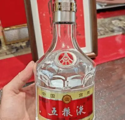 五粮液：2025年度拟每10股派25.8元