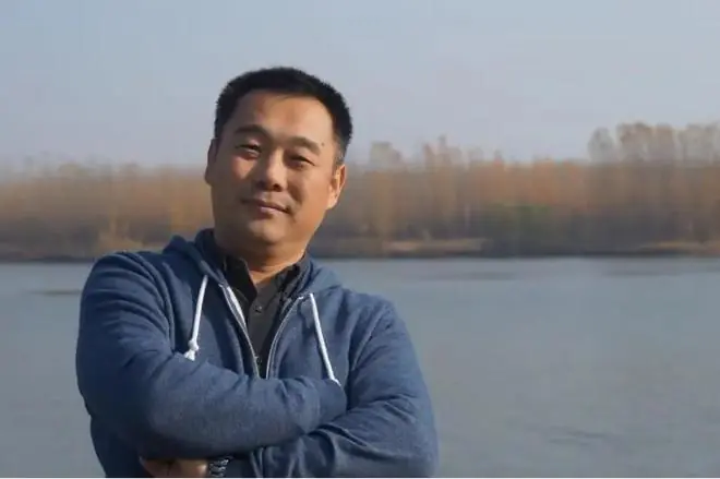 算法之上，新大众文艺里普通人的苦与乐