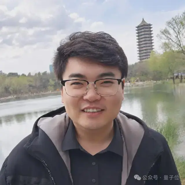 98年哈工大教授创业，要做人形灵巧操作世界模型