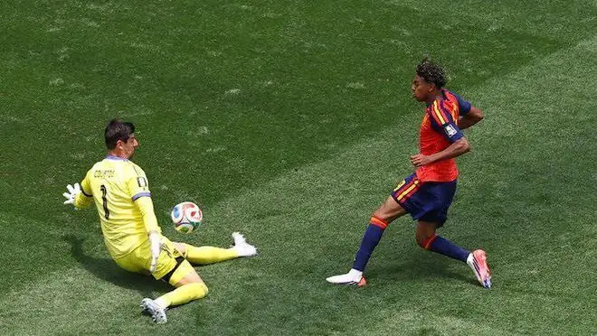 神奇2-1！替补奇兵再送绝杀，西班牙时隔16年重返世界杯四强
