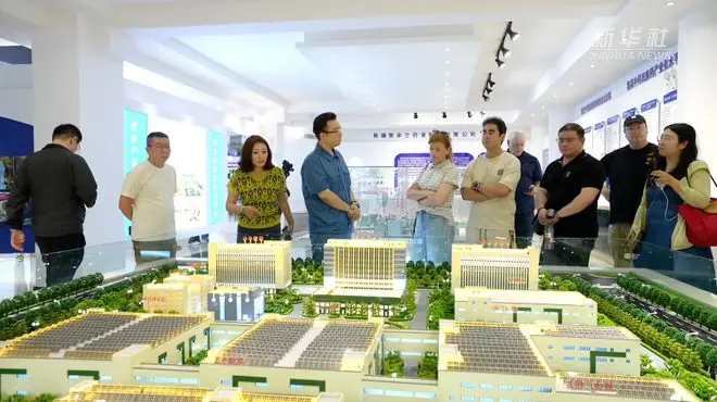 对话突尼斯留学生梅杰：我在中国学AI 感受科技产业全域生长的真实力量