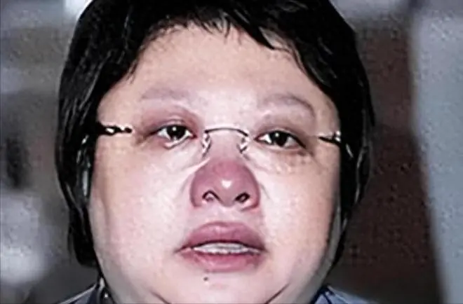 韩红风波升级，基金会被曝猛料，央媒一举表态，暴露了不堪的一面