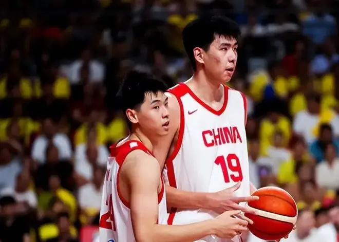 男篮一人被郭士强坑惨！错过去NBA打夏联，国家队比赛又坐冷板凳