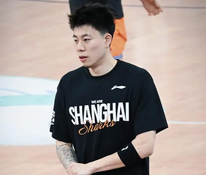 媒体人：上海久事预计为张镇麟提供四年D类续约合同
