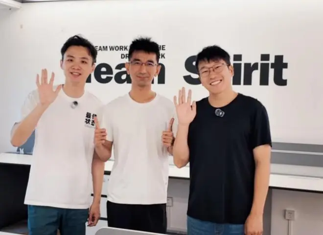 孙东旭组“失意者联盟”，俞敏洪又带出个新“对手”