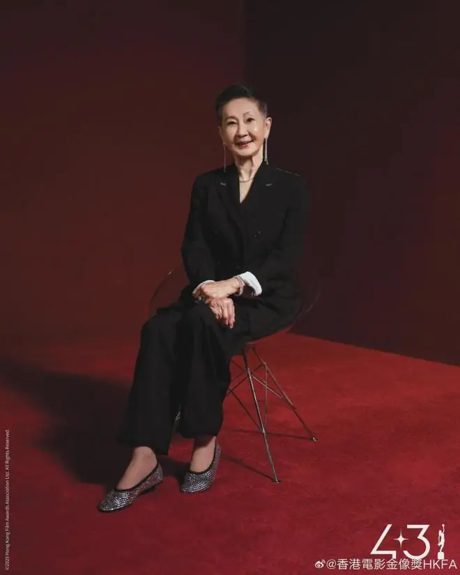 成龙：大阿姐，一路好走