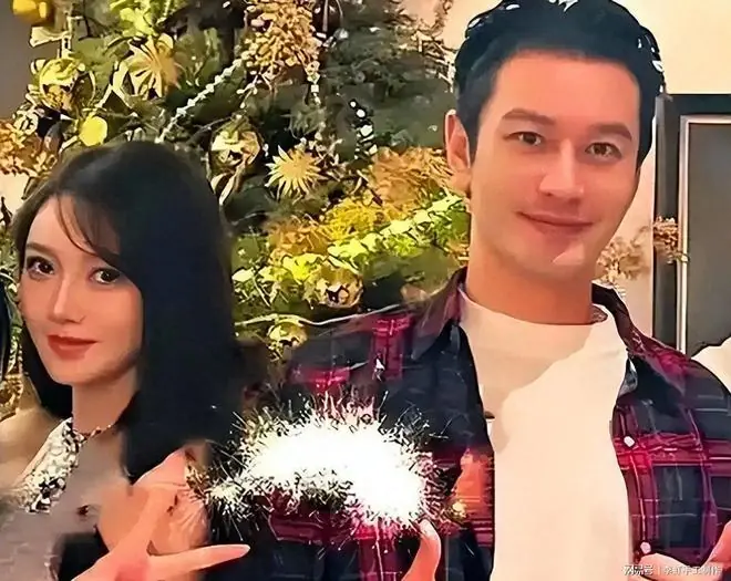 叶珂直播坦言与黄晓明生女后草率分手，男方私生活成关键