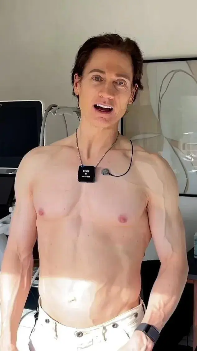 全世界最怕死的亿万富翁，每年砸200万刀疯狂续命，结果被查出了“绝症”...